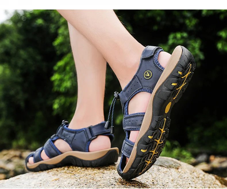 Summer Men Sandals Leather Mens Casual Shoes Breathable Outdoor Sandals for Men Beach Shoes Slippers Fashion Roman Shoes