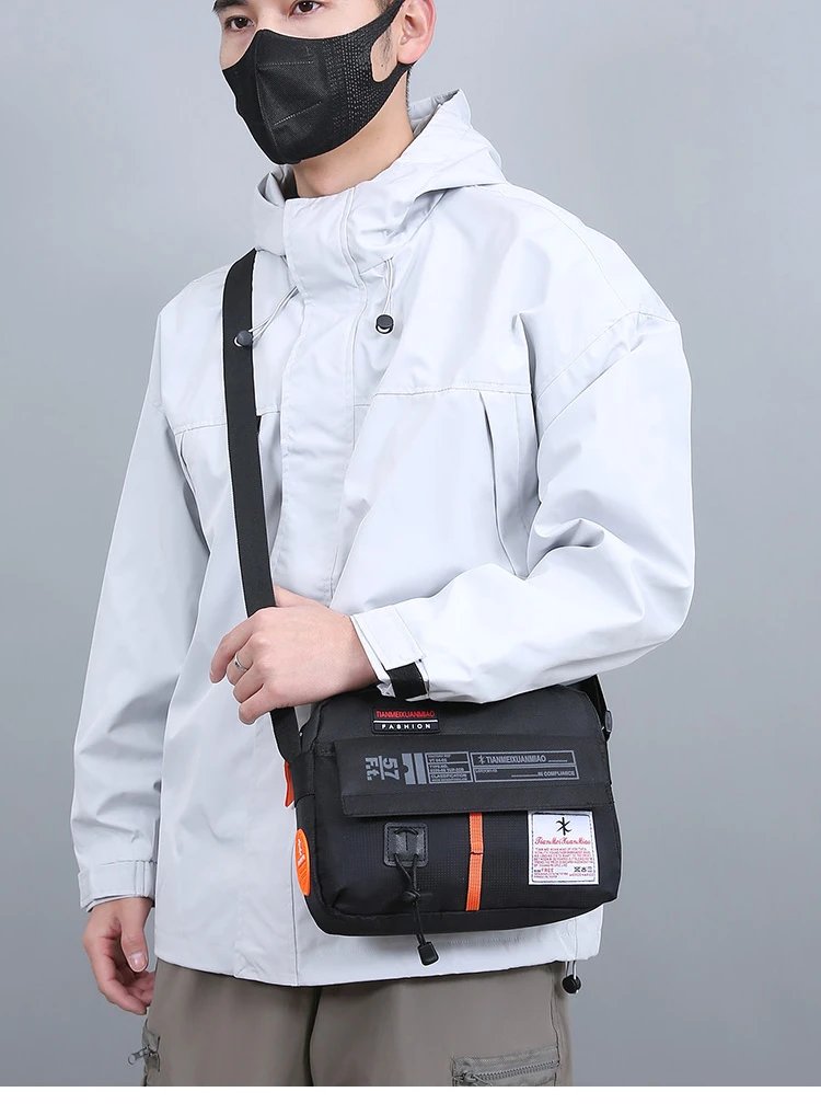The New Single Shoulder Bag Outside The Casual Crossbody Bag Fashion Fashion Hand Nylon Color Bag