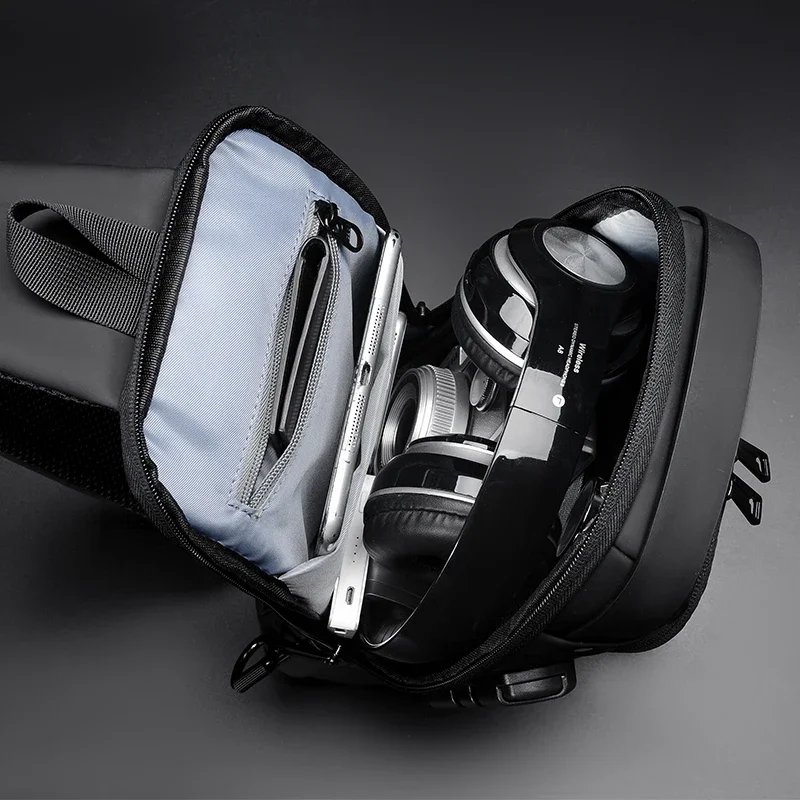 Desinger Multifunction Anti-theft USB Shoulder Crossbody Bag Travel Sling Pack Messenger Pack Chest Bag Male Luxury Brand Men Desinger Multifunction Anti-theft USB Shoulder Crossbody Bag Travel Sling Pack Messenger Pack Chest Bag Male Luxury Brand Men