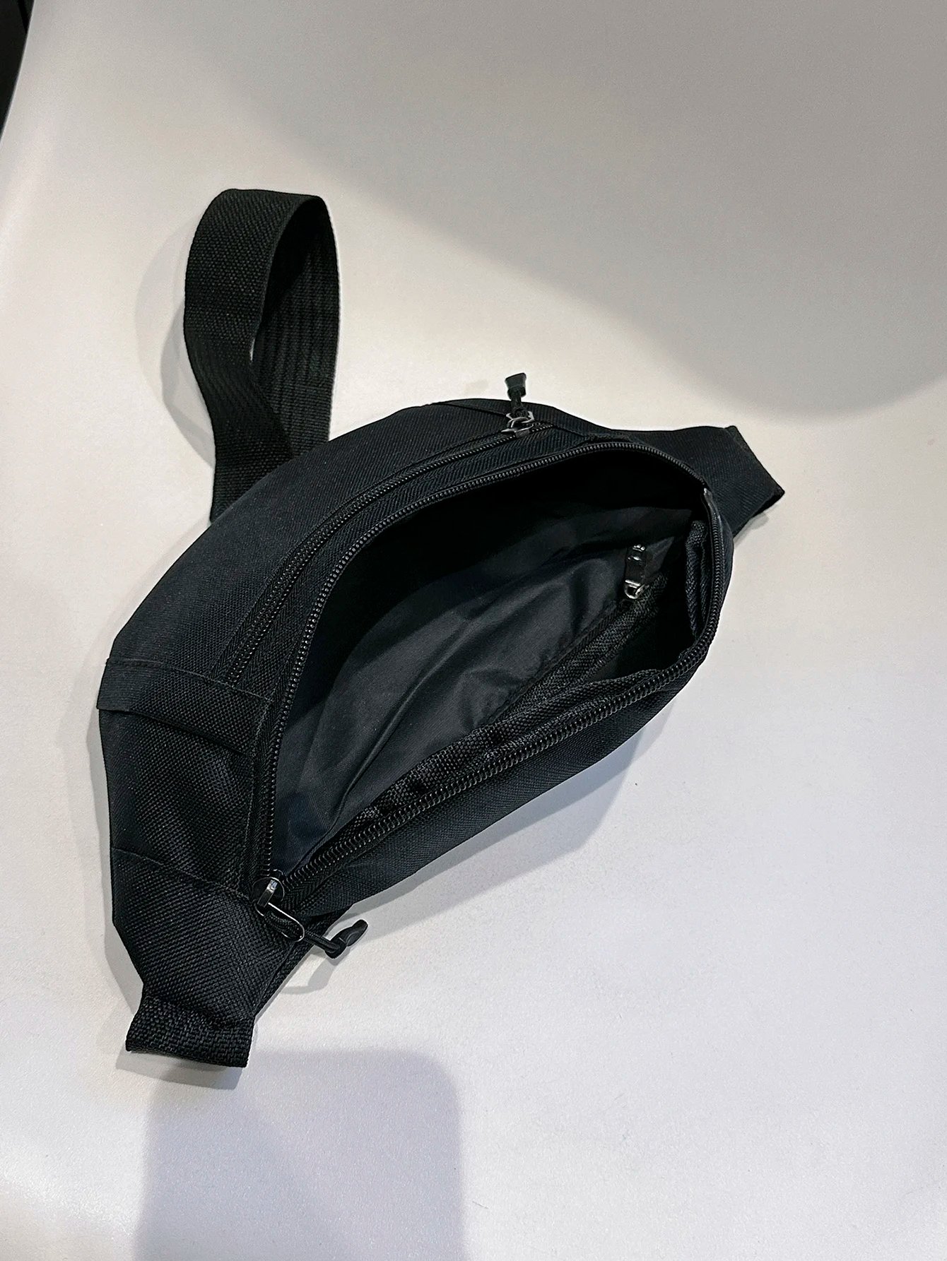 Fanny Pack Sports Festival Workout Traveling Running Large Crossbody Casual Hands-Free Wallets Waist Pack Phone Bag