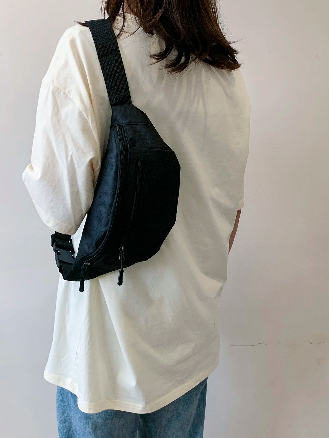 Fanny Pack Sports Festival Workout Traveling Running Large Crossbody Casual Hands-Free Wallets Waist Pack Phone Bag