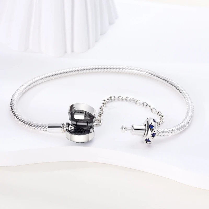 Bracelet Silver 925 Original 17-20CM Star Moon Sun Four Leaf Clover Green Zircon Bracelets Fit DIY Charms Birthday Jewelry Gifts Bracelet Silver 925 Original 17-20CM Star Moon Sun Four Leaf Clover Green Zircon Bracelets Fit DIY Charms Birthday Jewelry Gifts
