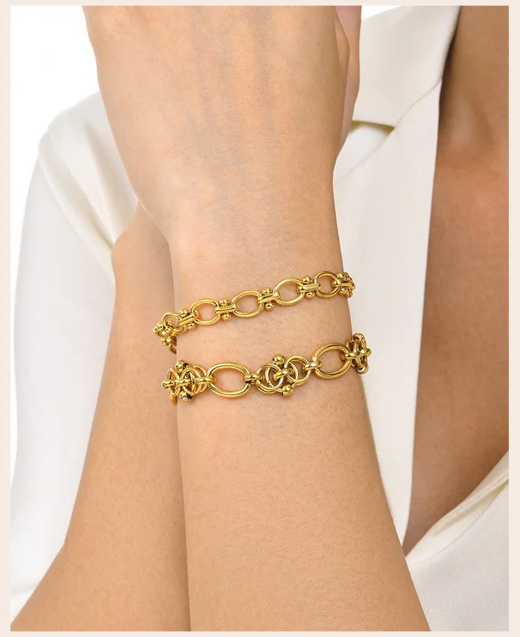 Statement Stainless Steel Chain Bracelet for Women, Vantage 18k Gold Plated Elegant Jewerlry