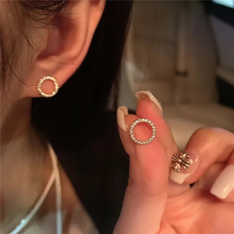 Delicate Small Circle Stud Earrings for Women Gold Color Crystal Minimalist Korean Party Summer Fashion Jewelry Accessories