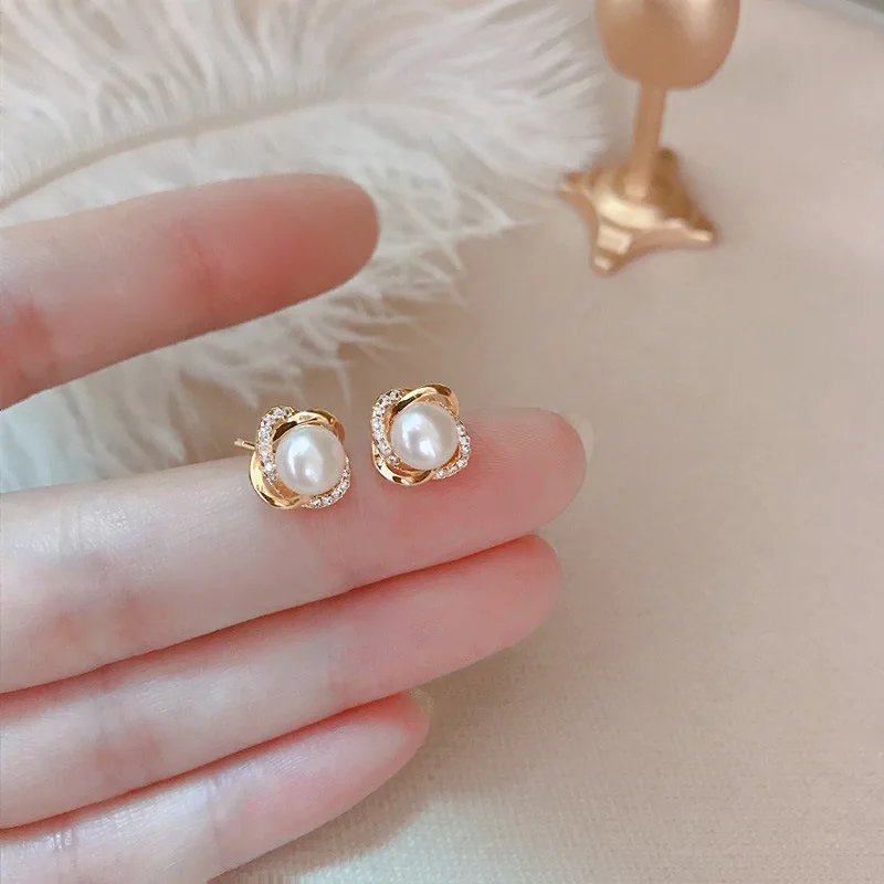 Upscale 14k Gold Jewelry Real Gold Earrings Zircon Pearl Twist Luxury Stud Earrings for Women Brincos Pendientes Bijoux Upscale 14k Gold Jewelry Real Gold Earrings Zircon Pearl Twist Luxury Stud Earrings for Women Brincos Pendientes Bijoux