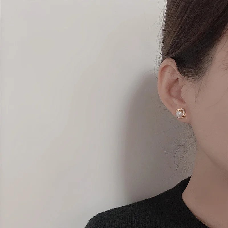 Upscale 14k Gold Jewelry Real Gold Earrings Zircon Pearl Twist Luxury Stud Earrings for Women Brincos Pendientes Bijoux Upscale 14k Gold Jewelry Real Gold Earrings Zircon Pearl Twist Luxury Stud Earrings for Women Brincos Pendientes Bijoux