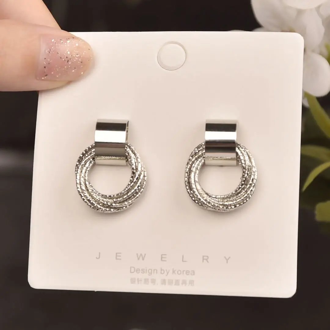 Retro Metal Gold Color Multiple Small Circle Stud Earrings for Women Korean Jewelry Fashion Wedding Party Earrings Jewelry Gift Retro Metal Gold Color Multiple Small Circle Stud Earrings for Women Korean Jewelry Fashion Wedding Party Earrings Jewelry Gift