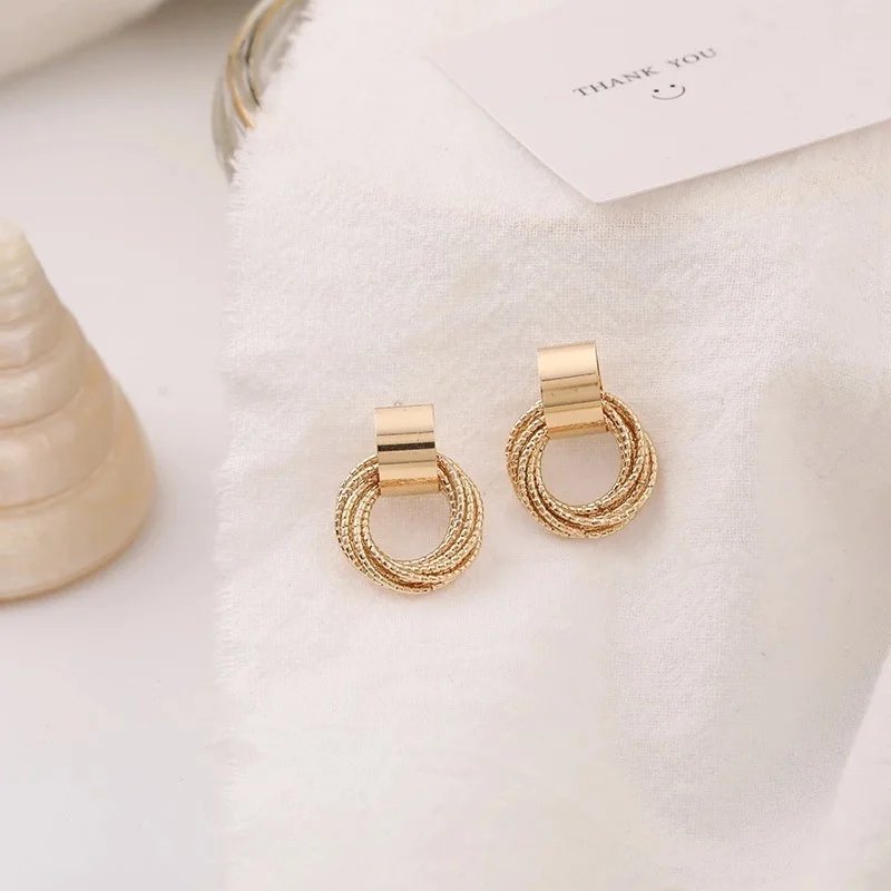 Retro Metal Gold Color Multiple Small Circle Stud Earrings for Women Korean Jewelry Fashion Wedding Party Earrings Jewelry Gift Retro Metal Gold Color Multiple Small Circle Stud Earrings for Women Korean Jewelry Fashion Wedding Party Earrings Jewelry Gift