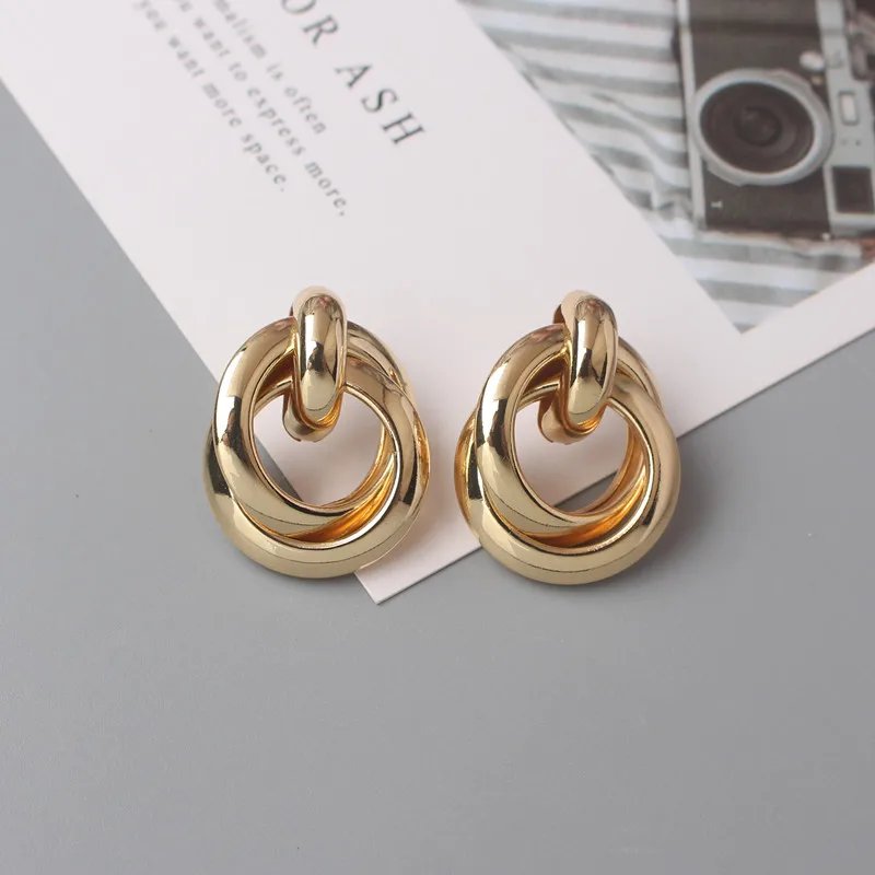 Fashion Metal Women Drop Earrings Hollow Geometric Dangle Earrings for Girls Punk Round Earrings Fashion Brincos Gift Fashion Metal Women Drop Earrings Hollow Geometric Dangle Earrings for Girls Punk Round Earrings Fashion Brincos Gift