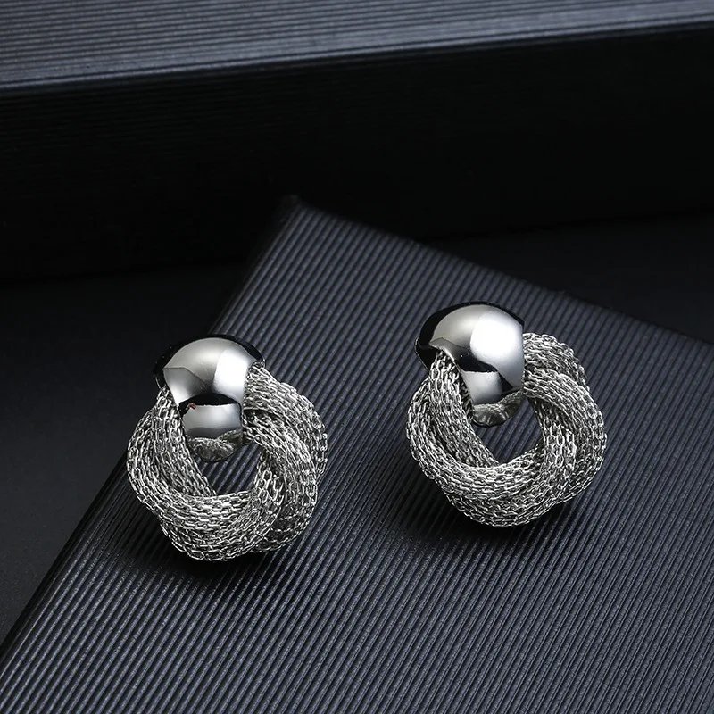 Vintage Metallic Twisted weaving Round Circle Dangle Earrings 2025 New Fashion Wedding Party Drop Earrings for Woman Jewelry