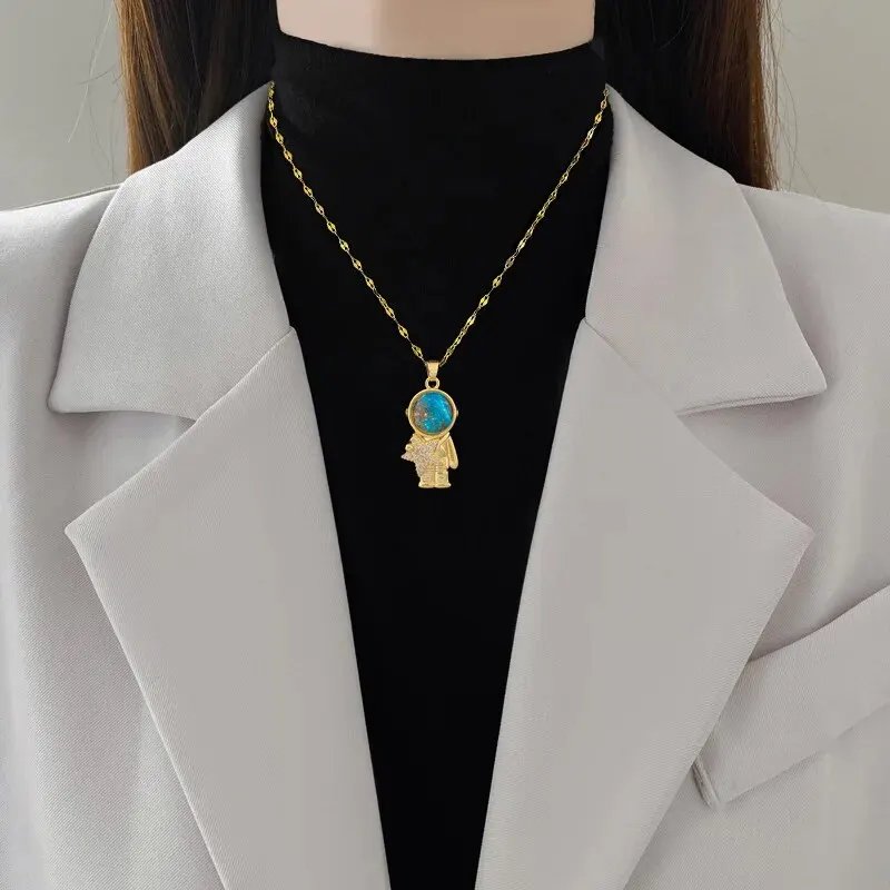 Light Luxury Titanium Steel Star Series Necklace for Women Gold Color Planet Moon Astronaut Pendant Necklaces Jewelry Gifts