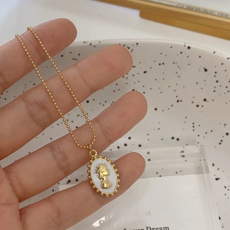 HangZhi 2021 New Korean Vintage Water Drop Star Round Bear Oval Pendant Necklace Geometric Gold Color Titanium Steel Jewelry
