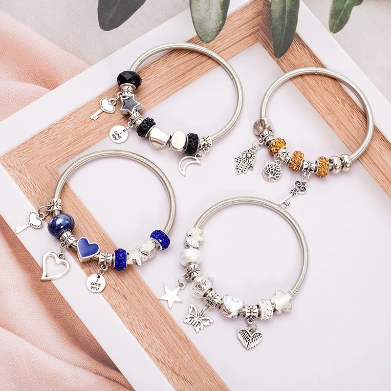 Fashion Simple Glazed Gem Beads Key Lock Love Hanging Bracelet Light Luxury Vintage Bangle For Women Jewelry Gift Fashion Simple Glazed Gem Beads Key Lock Love Hanging Bracelet Light Luxury Vintage Bangle For Women Jewelry Gift